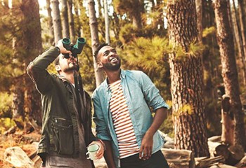 New Report Confirms Most LGBTQ People Meet Their Partners Through Apps