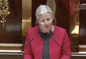 PMA : SOS Homophobie et l’ADFH demandent l’exclusion d’Agnès Thill de LREM