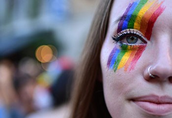L’Italie empêche la distribution d’un sondage accusé de « promouvoir la fluidité sexuelle »