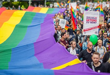 L’Allemagne élargit la réhabilitation des homosexuels condamnés après-guerre