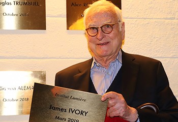 James Ivory : « Avec “Maurice”, je suis heureux d’avoir fait quelque chose qui rend les gens plus heureux qu’ils ne l’étaient »