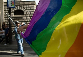 Paris: «La transphobie est une réalité»... Colère et indignation après une agression place de la République