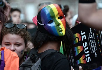 Strasbourg: Racisme, grossophobie... Une marche contre les discriminations à l'intérieur de la communauté LGBT