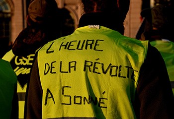 Y aller ou non ? : les associations LGBT+ face aux gilets jaunes et à leurs contradictions