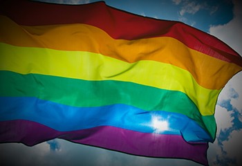 Grenelle des violences conjugales : Marlène Schiappa, n'oubliez pas les couples LGBT+ !