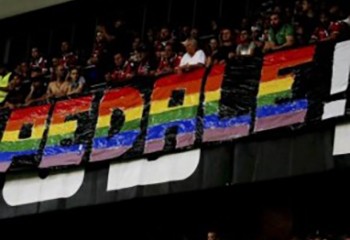 Chants homophobes dans les stades La réunion entre associations LGBT et supporters reportée
