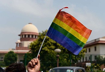 Inde : la Cour suprême dépénalise l’homosexualité, une décision historique