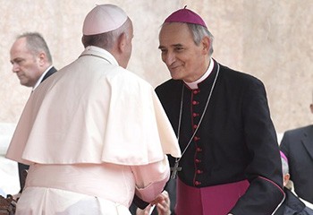Matteo Zuppi, un nouveau cardinal pro-LGBT+ à Rome