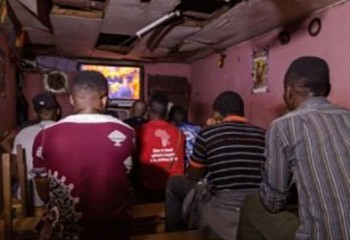 A Yaoundé, un vidéo-club fragile havre de liberté pour homosexuels