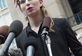 Transgenres Donald Trump parle de Chelsea Manning comme d'un homme