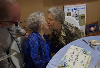 « A Secret Love »: Le secret bien gardé d’un couple de lesbiennes âgées