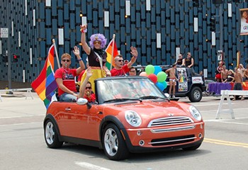 En voiture, la Pride de Vienne
