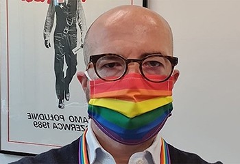 L'ambassadeur du Royaume-Uni en Pologne proteste à sa façon contre les « Zones sans LGBT+ »