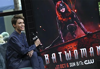 « Batwoman » : Suite au départ de Ruby Rose, la production crée une nouvelle héroïne