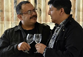 Bolivie : Le pays reconnaît pour la première fois une union civile entre deux hommes