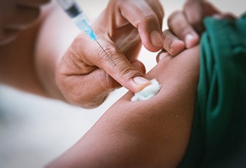 Appel à des volontaires pour un essai de vaccin préventif contre le VIH