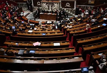Bioéthique et PMA pour toutes: l'Assemblée adopte le projet de loi pour la troisième fois