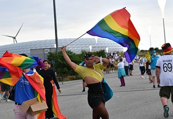 Euro 2020: Pas de pub aux couleurs LGBT en Russie et en Azerbaïdjan, demande l'UEFA