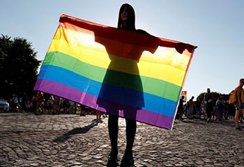 Droits LGBT : Bruxelles va lancer une procédure d’infraction contre Budapest