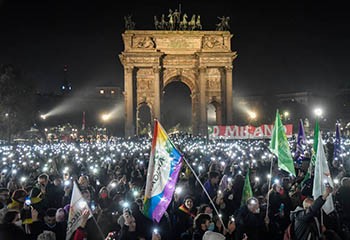 Colère et désarroi en Italie après le rejet d’une loi anti-homophobie