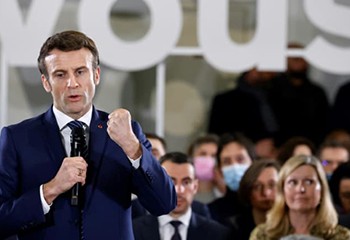 Présidentielles : droits des personnes LGBT Macron perçu comme le candidat le plus favorable aux réformes
