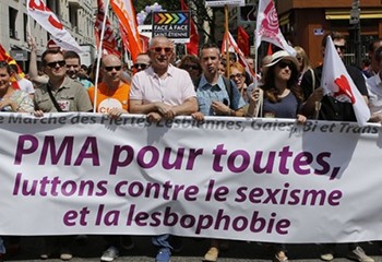 La mission parlementaire favorable à l'ouverture de la PMA aux couples de femmes