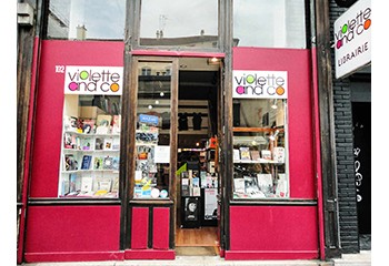 A Paris, la librairie LGBTI+ Violette and Co va renaître
