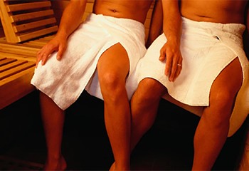 A Paris, les saunas gays tentent de résister et de conserver leurs clients