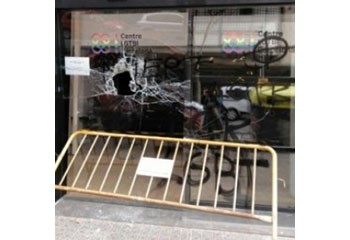 Espagne Mobilisation après l'attaque contre le centre LGBT de Barcelone